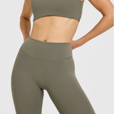 Essential Legging