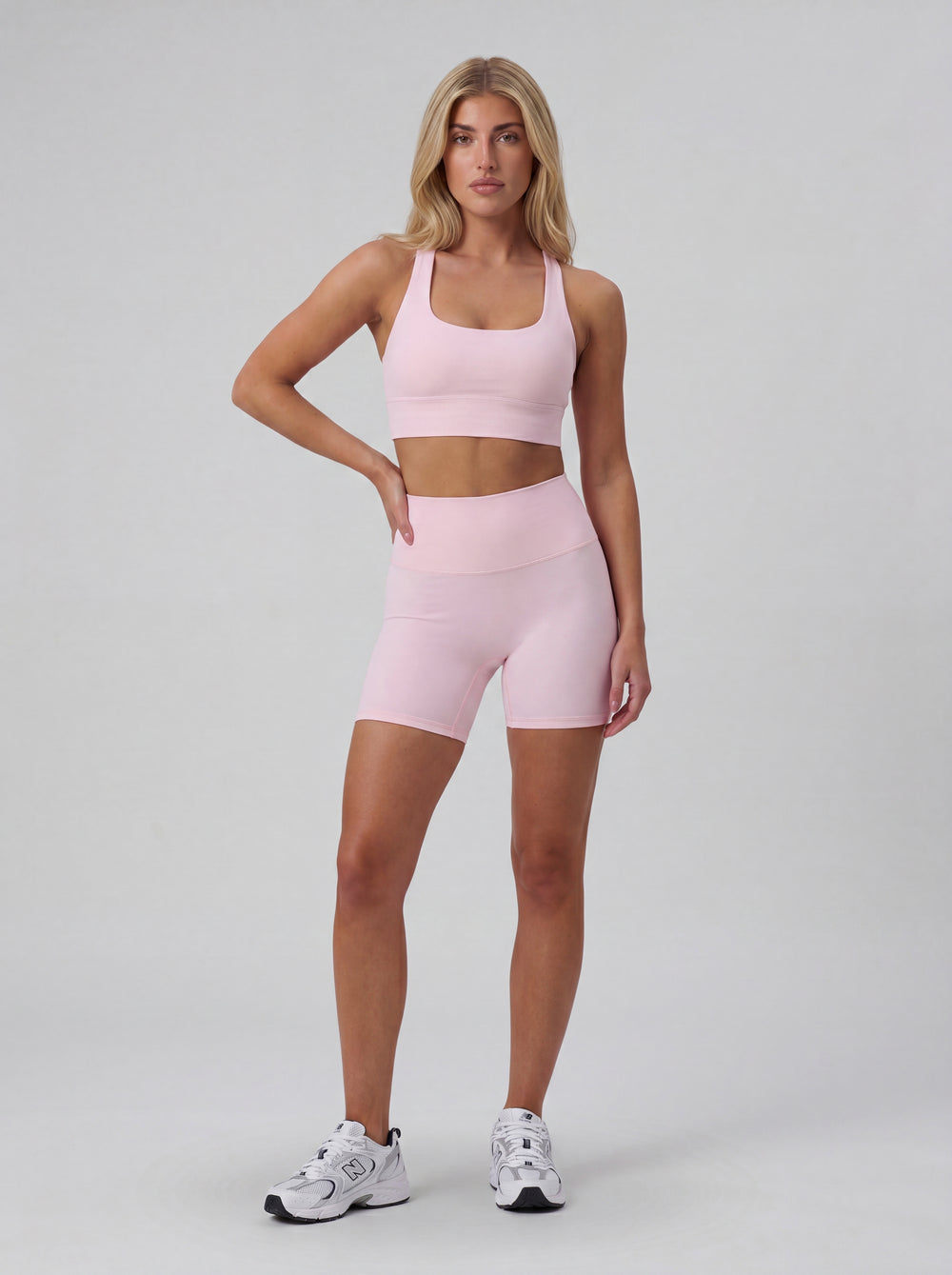 Contour Short